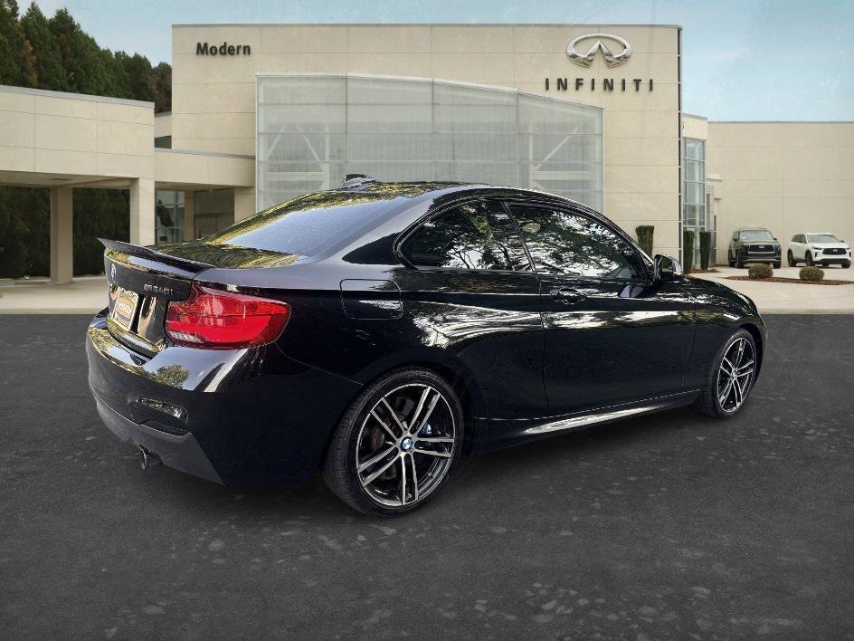 Used 2018 Black Sapphire Metallic BMW M240i image 5