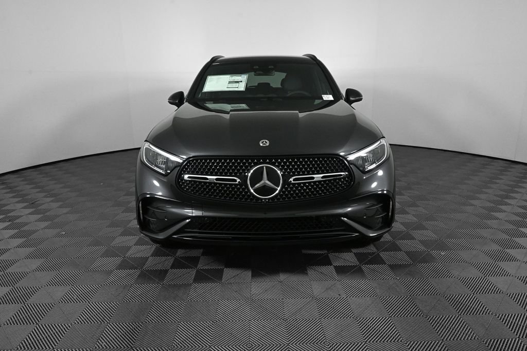 New 2026 Graphite Grey Metallic Mercedes-Benz GLC 300 image 33
