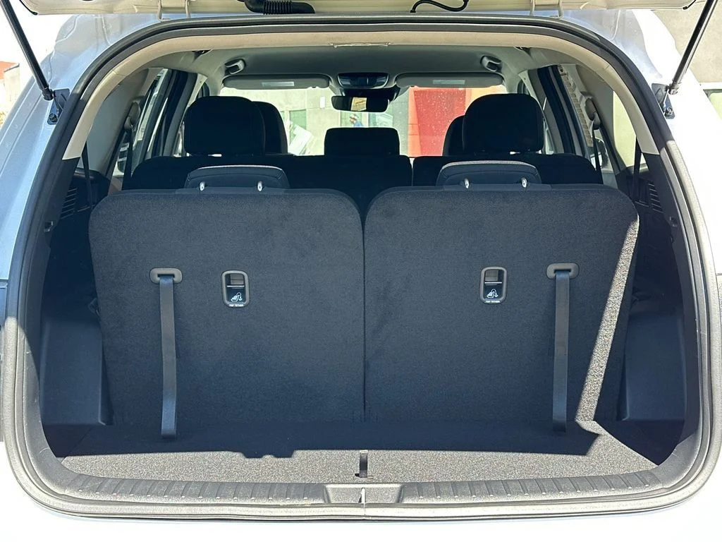 New 2026 White Kia LX image 18
