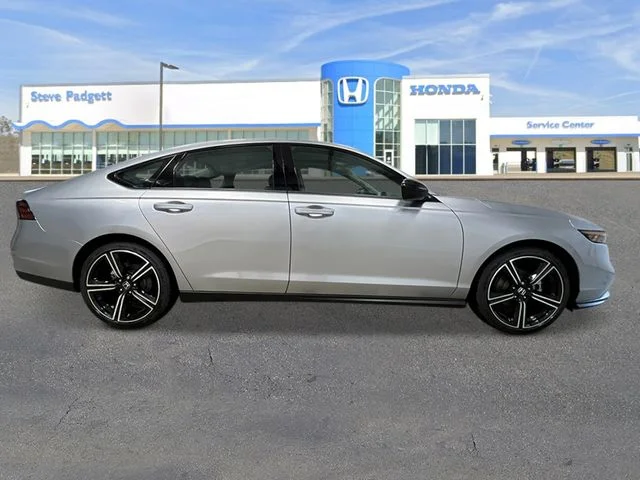 New 2026 Solar Silver Metallic Honda SE image 7