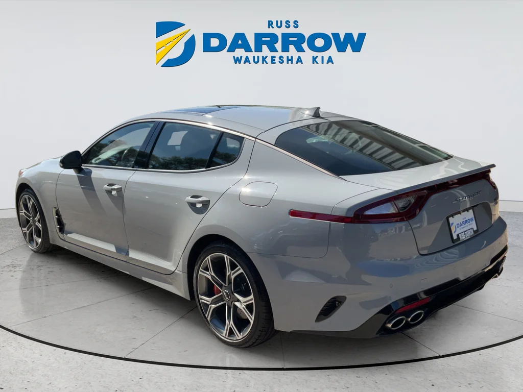 Used 2020 White Kia GT1 image 3
