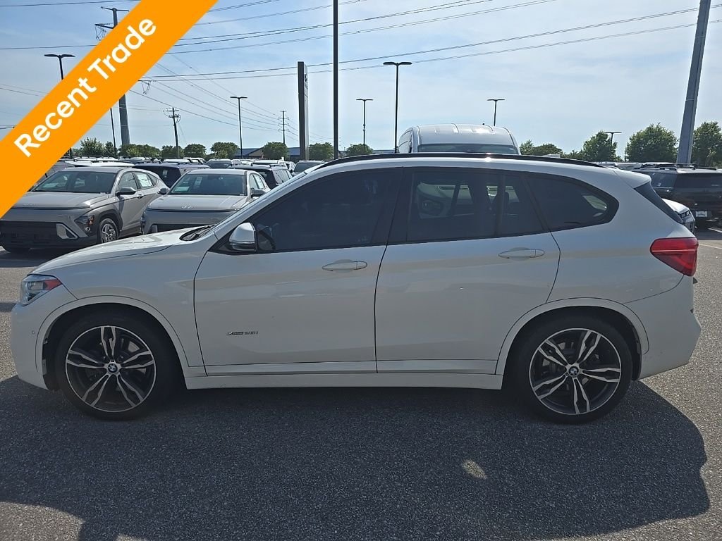2016 BMW X1 xDrive28i's photo