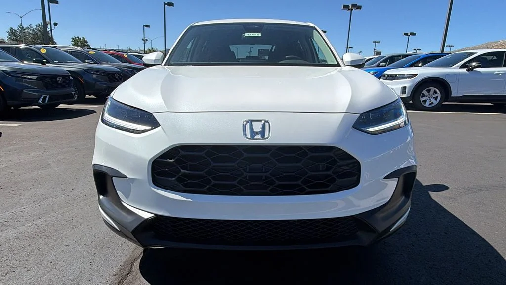 New 2027 Platinum White Pearl Honda LX image 8