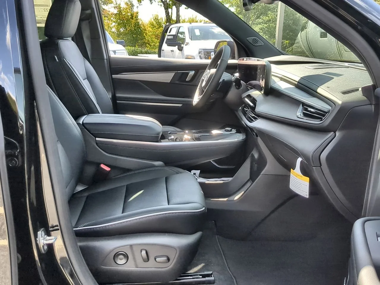 New 2026 Ebony Twilight Metallic Buick Preferred image 28