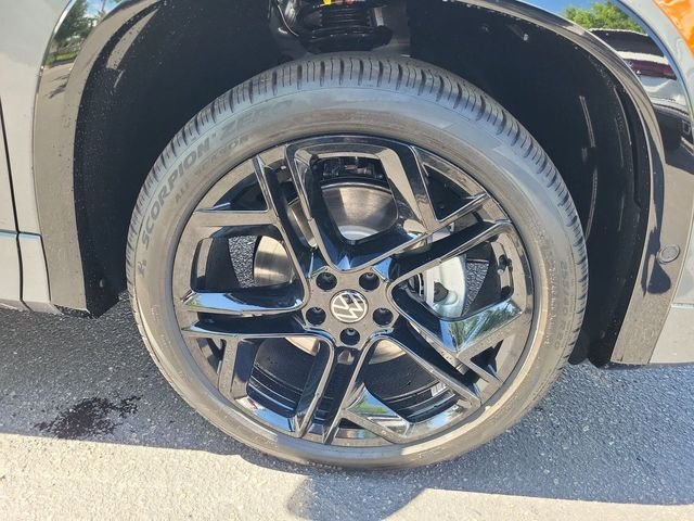 New 2026 Gray Volkswagen 2.0T SE R-Line Black image 20