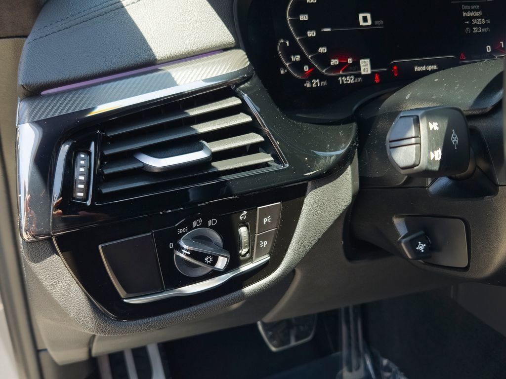 Used 2023 Skyscraper Grey Metallic BMW Base image 16