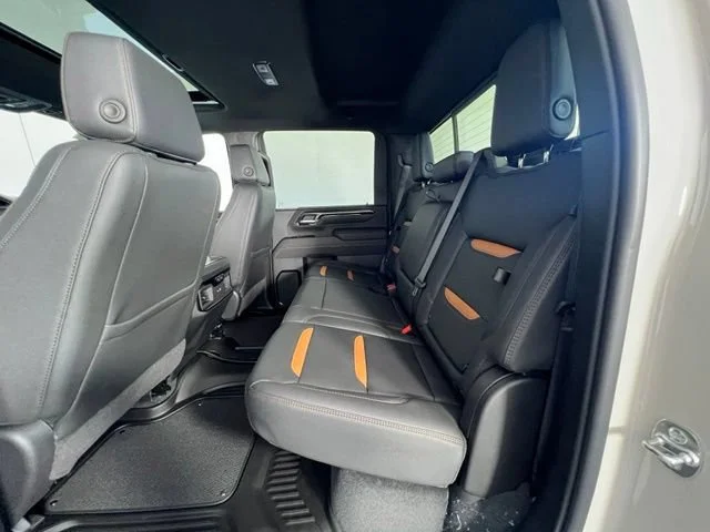 2026 GMC Sierra 2500HD AT4 - Photo 13