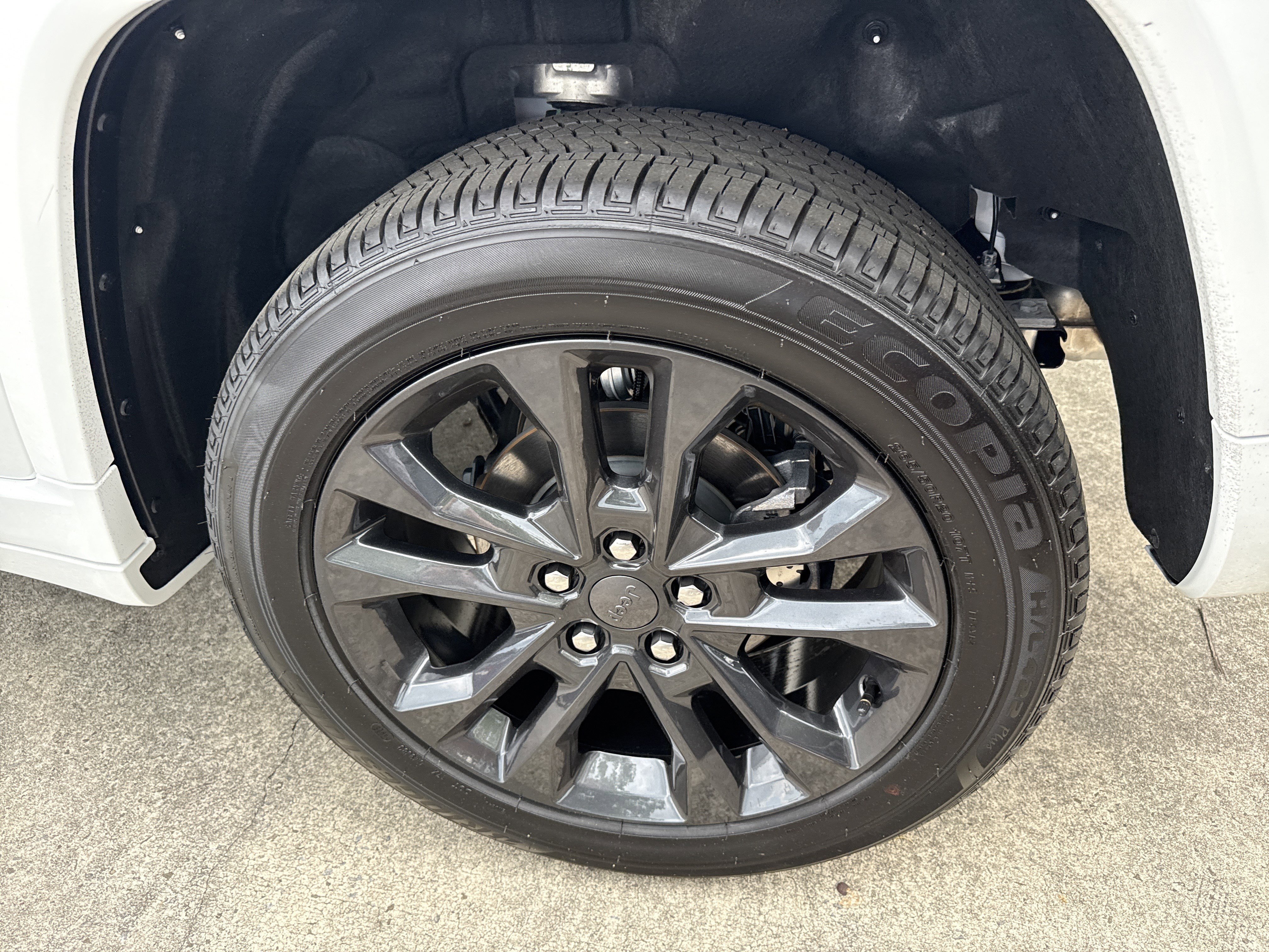 New 2026 Bright White Clearcoat Jeep Limited Reserve image 19