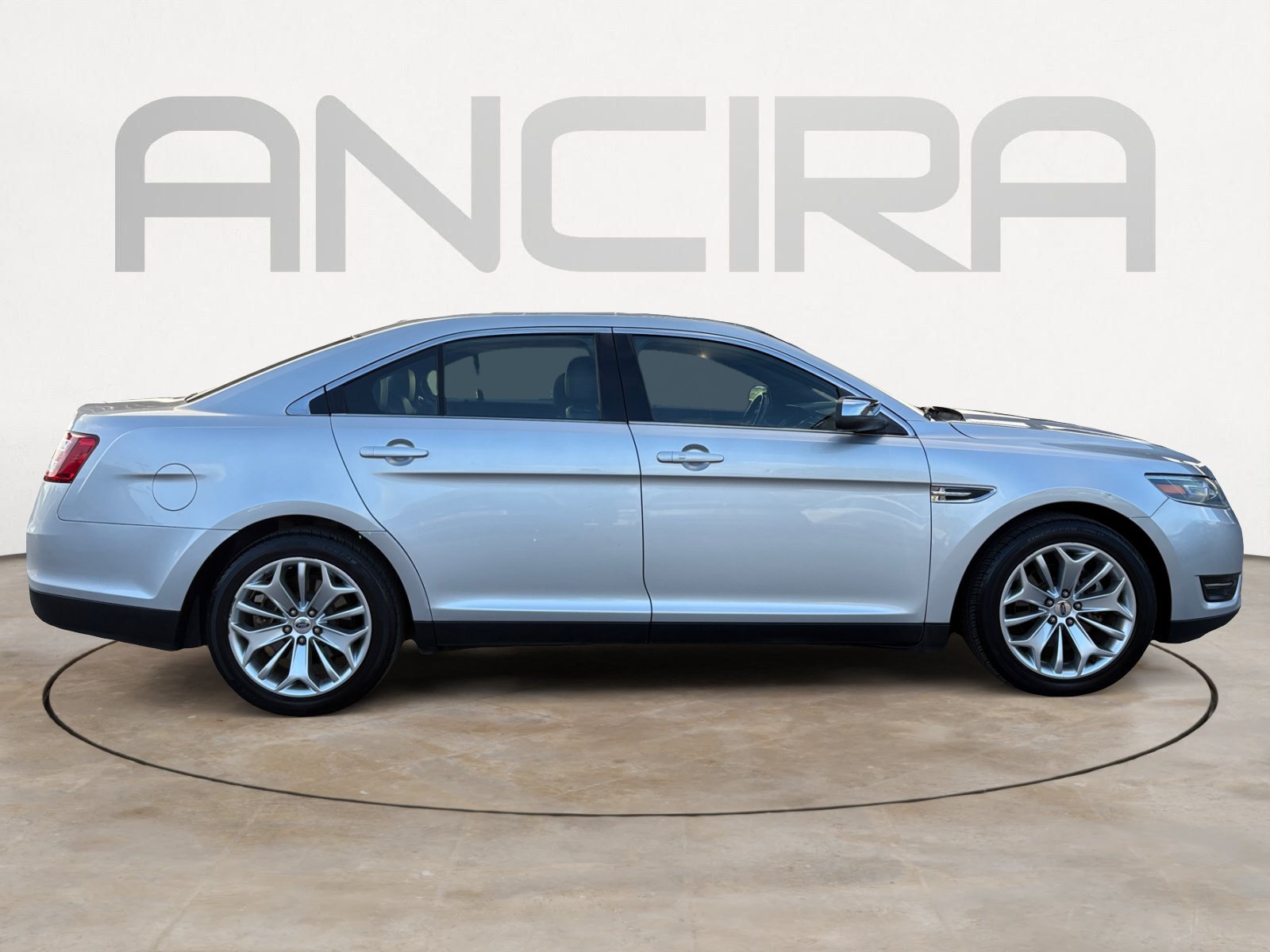 Used 2018 Ingot Silver Ford Limited image 11