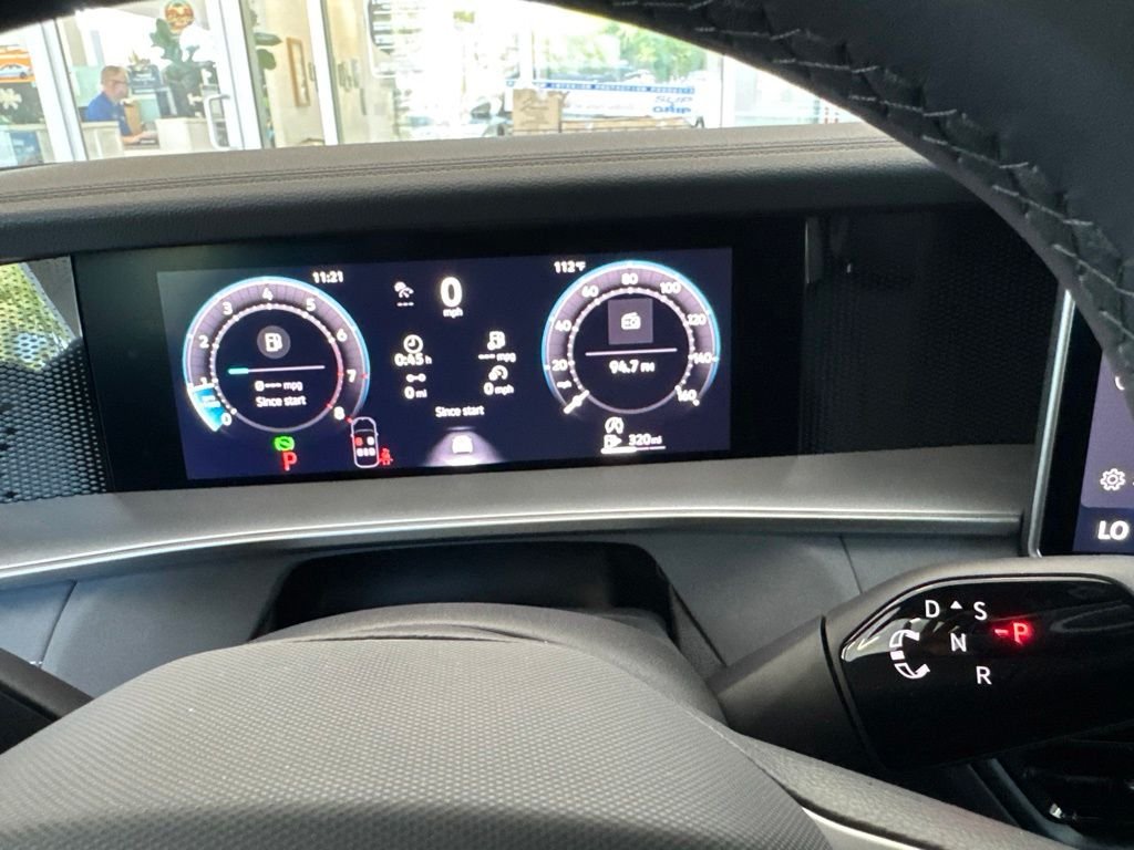 New 2026 White/off-white Volkswagen 2.0T SE R-Line Black image 13