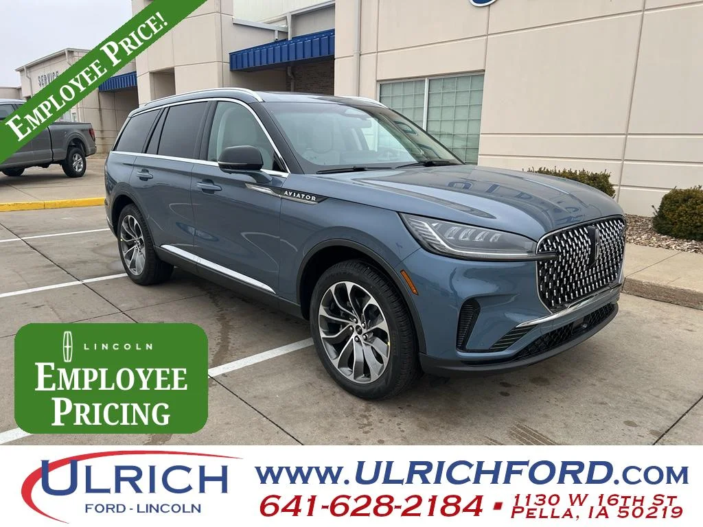 2025 Lincoln Aviator Reserve AWD's photo