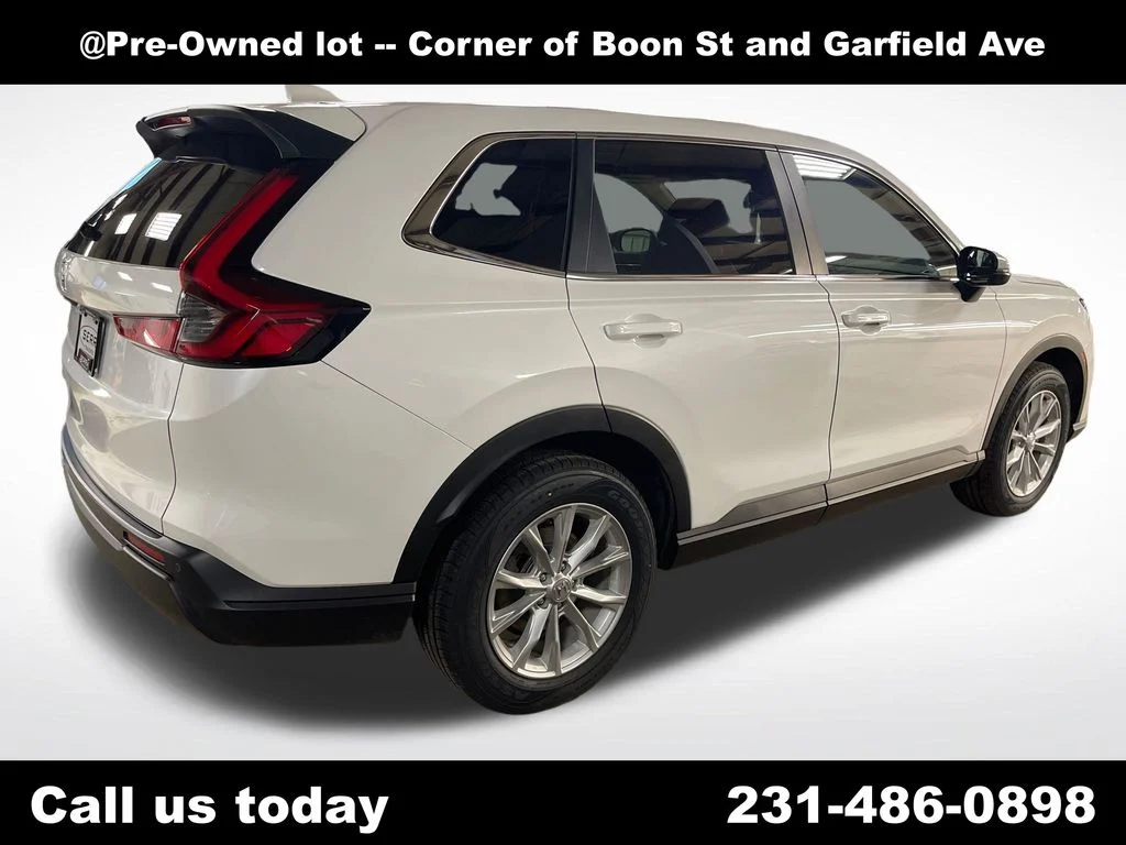 Used 2023  Honda EX-L image 5