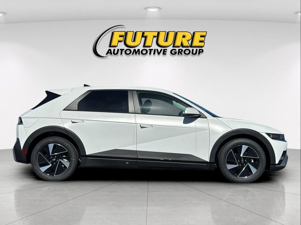 New 2026 White Hyundai SEL image 2