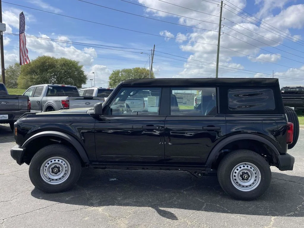 New 2026 Black Ford Base image 6