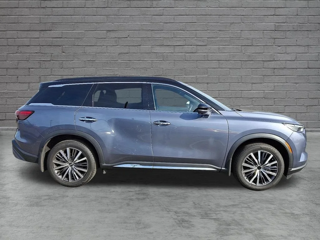 Used 2023 Blue INFINITI AUTOGRAPH AWD image 42