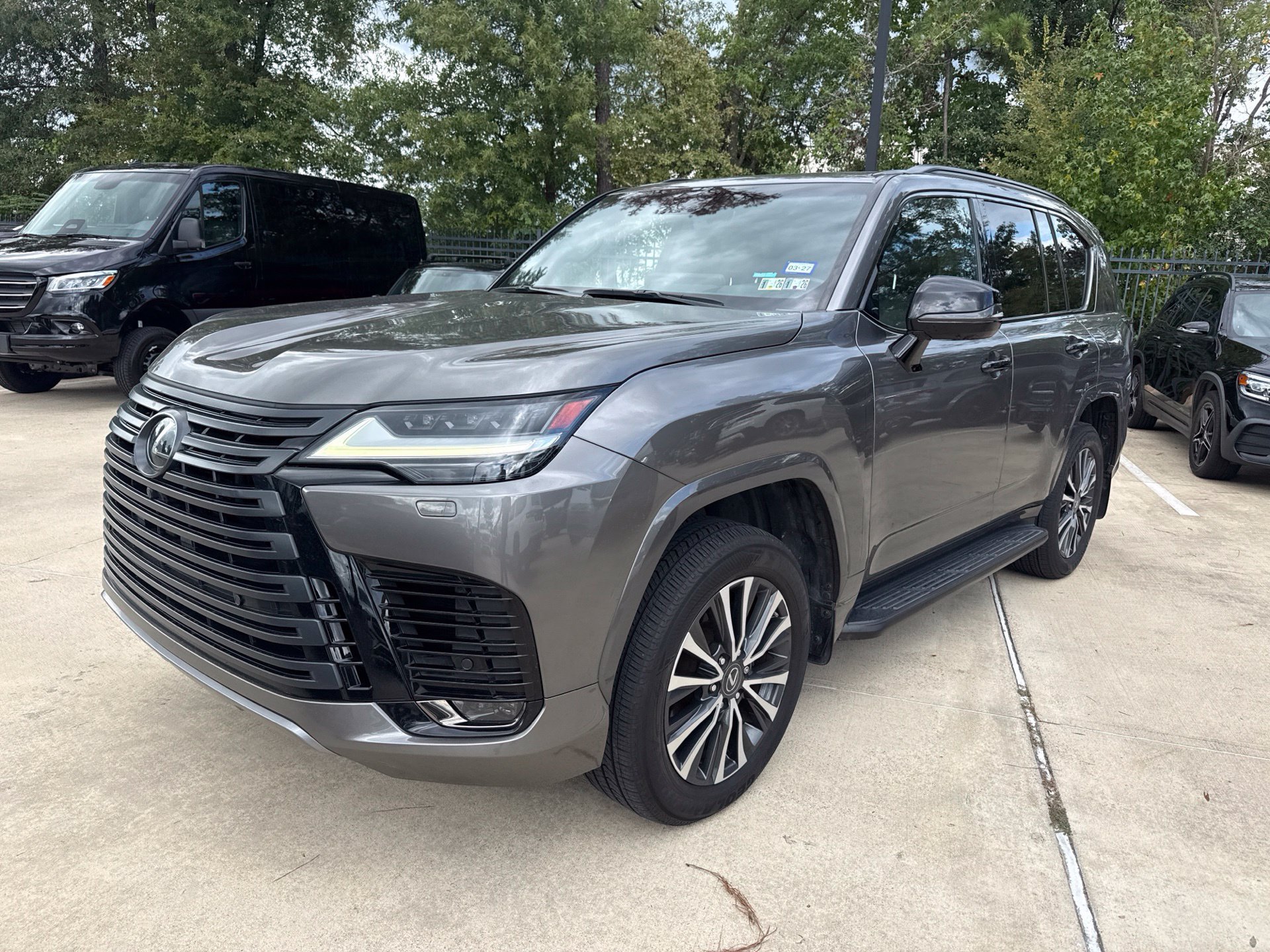 Used 2023 Manganese Luster Lexus 600 Premium image 8