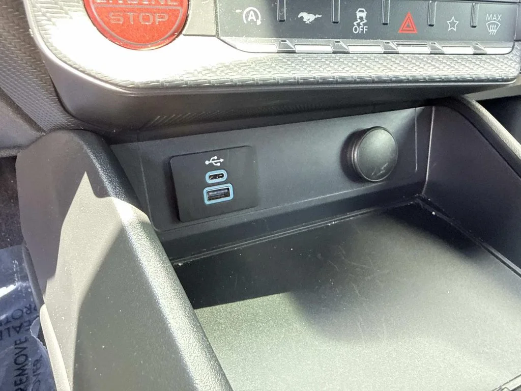 Used 2025 Yellow Ford EcoBoost image 25
