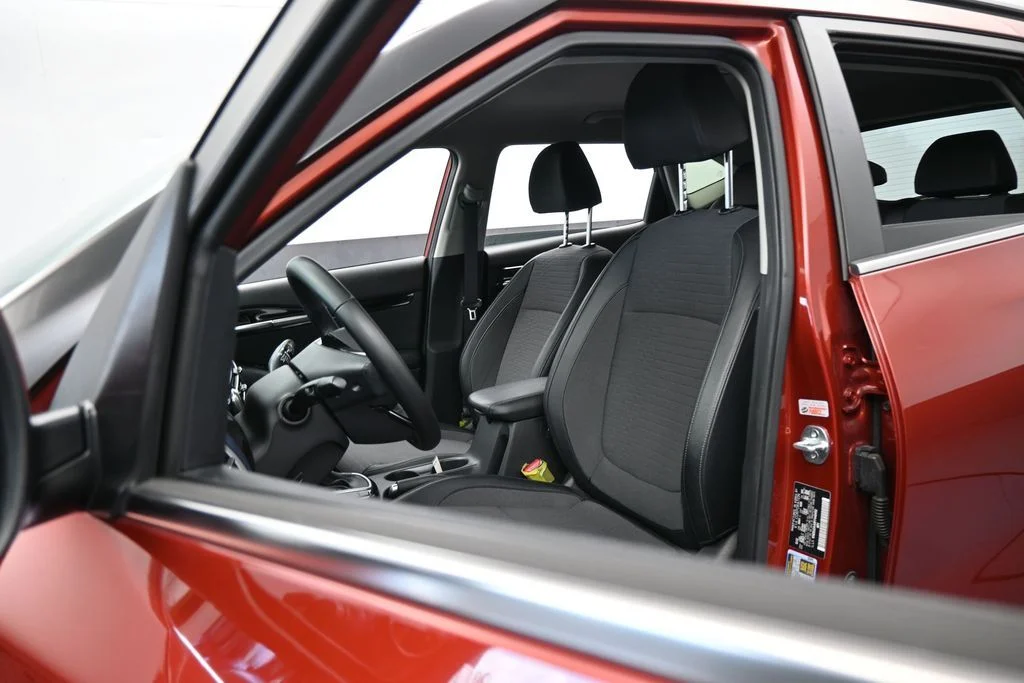 Used 2023 Mars Orange Kia S image 10