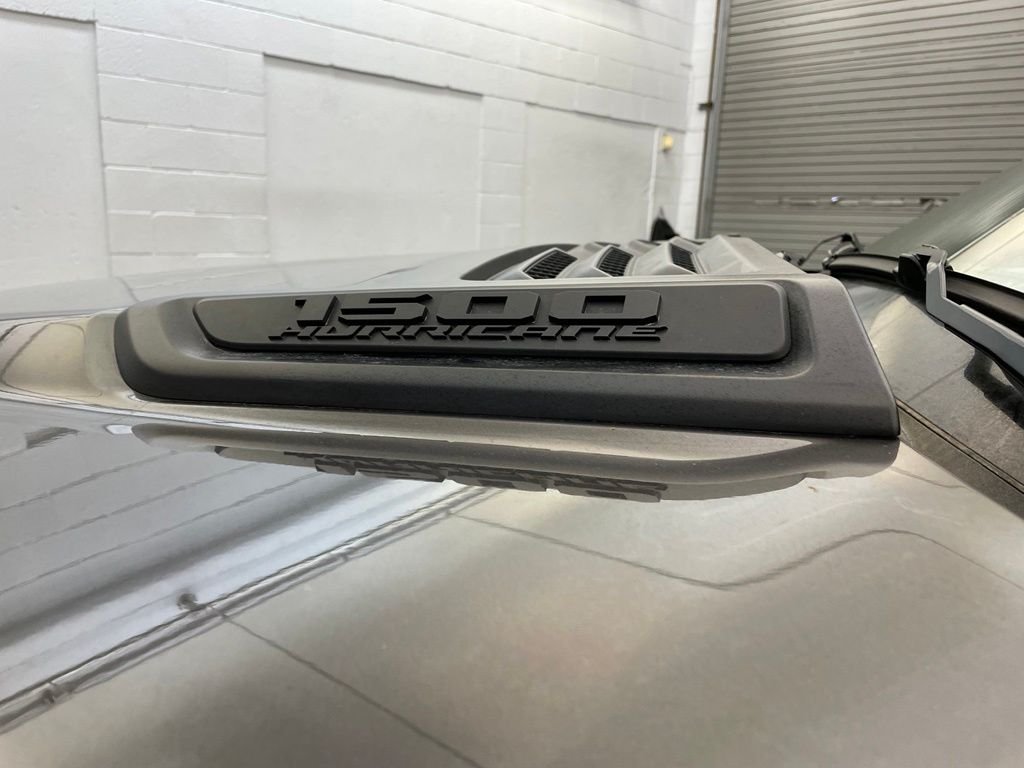 New 2026 Granite Crystal Metallic Clear-Coat Exterior Paint RAM Laramie image 14