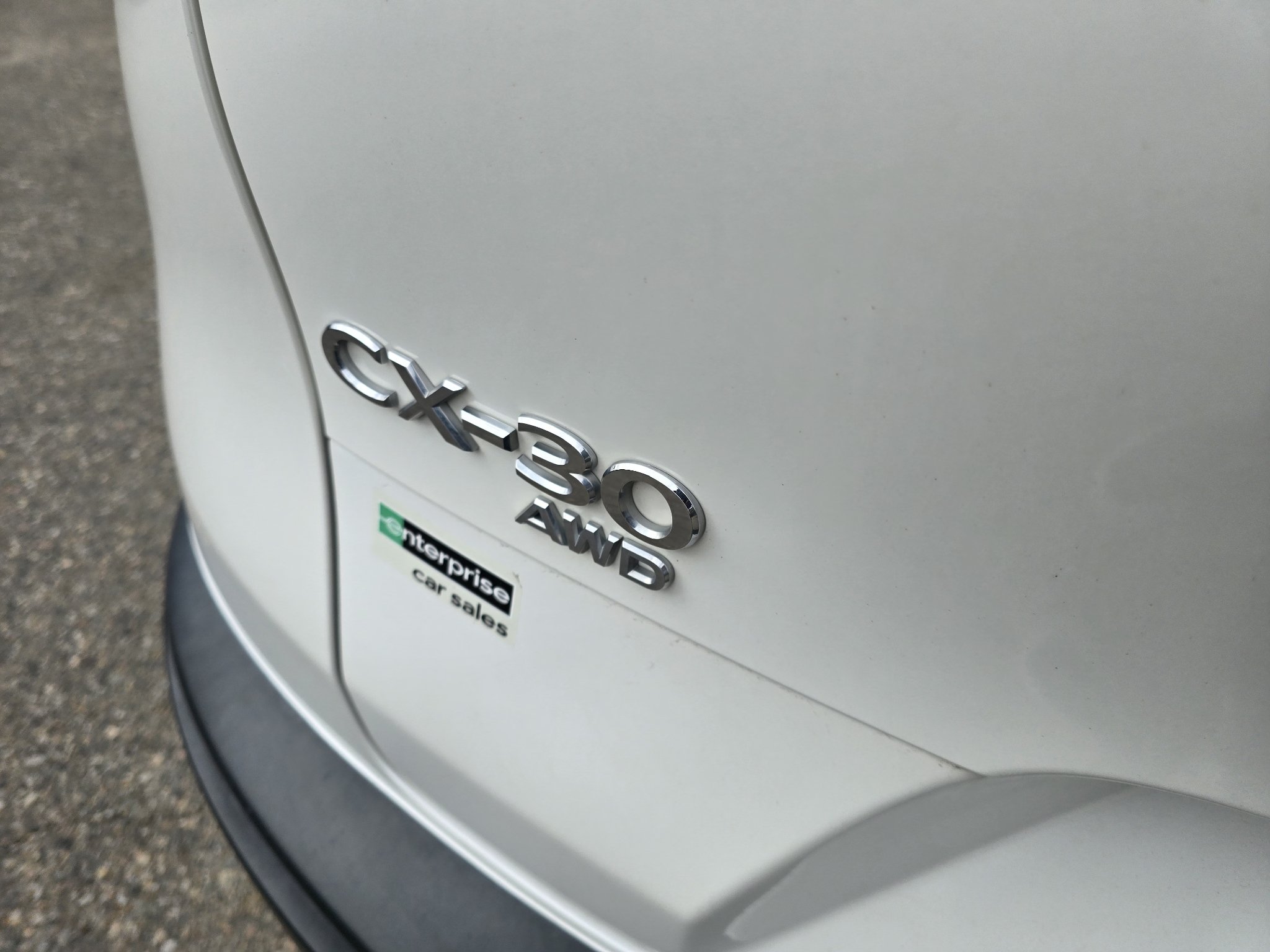 Used 2023 Snowflake White Pearl Mica Mazda 2.5 S Select Package image 12