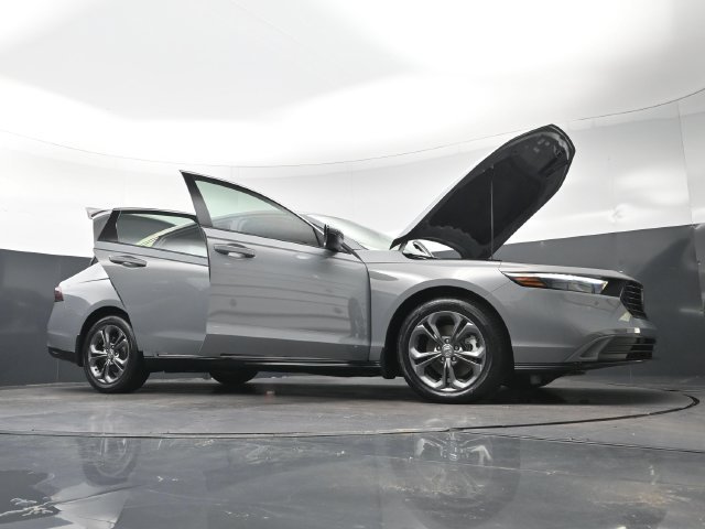 Certified Used 2025 Urban Gray Pearl Honda HYBRID EX-L image 78