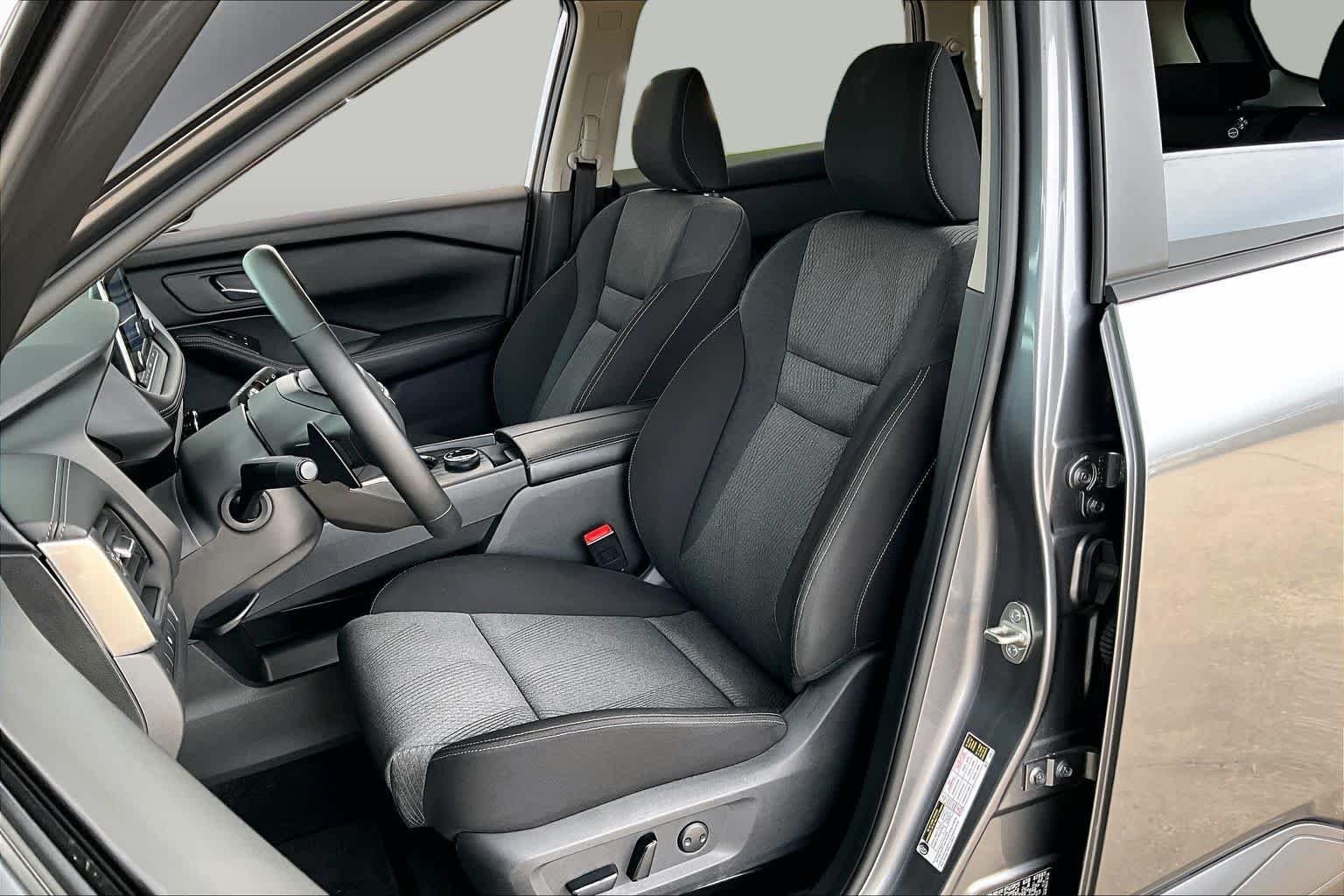 Used 2025 Gun Metallic Nissan SV image 8