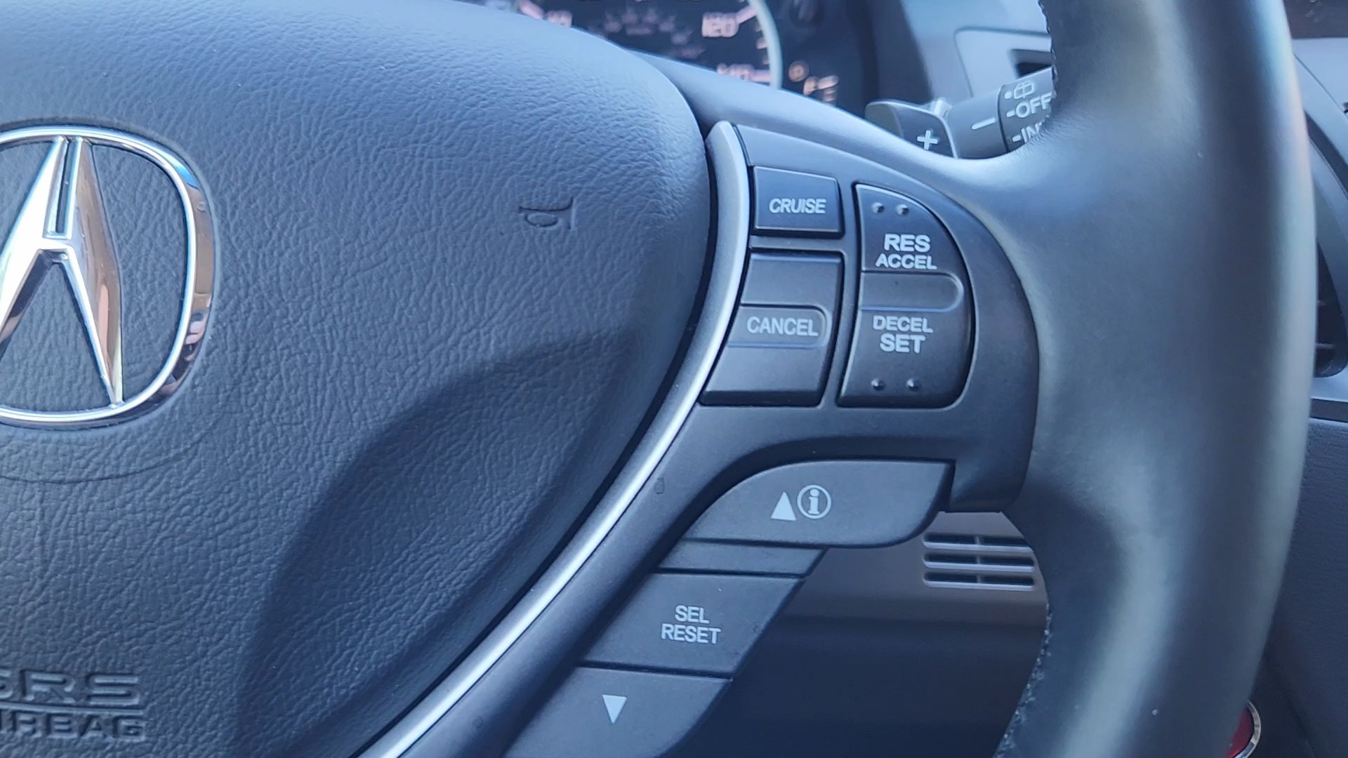 Used 2014 Crystal Black Pearl Acura Tech Pkg image 14