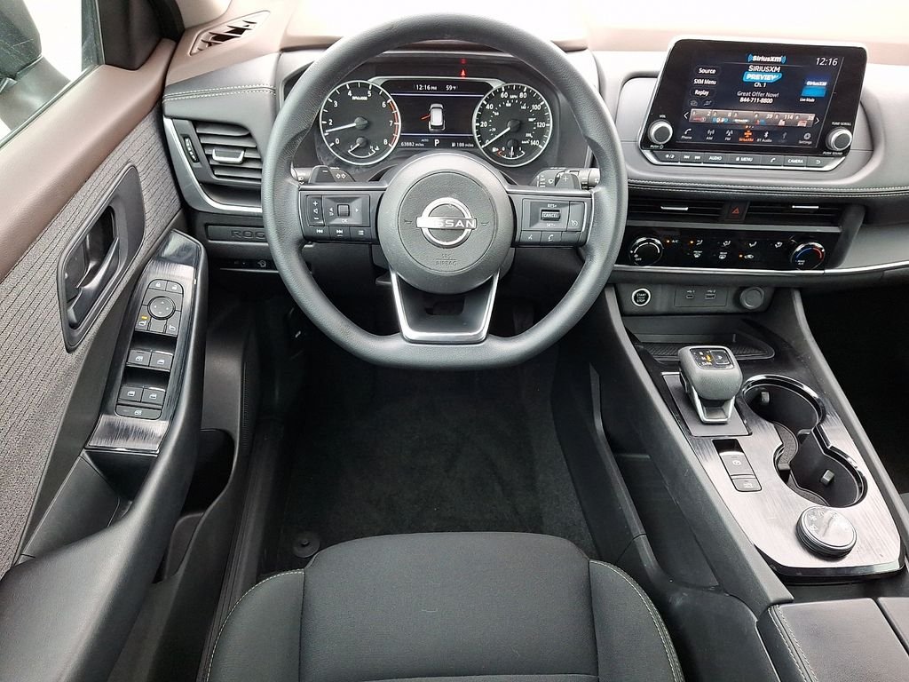 Used 2023 Super Black Nissan S image 11