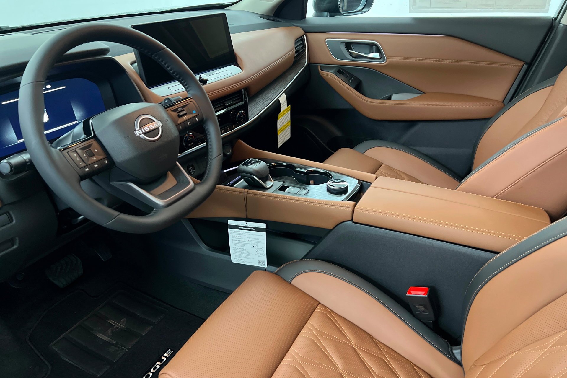 New 2026 Obsidian Green Pearl Nissan Platinum image 16
