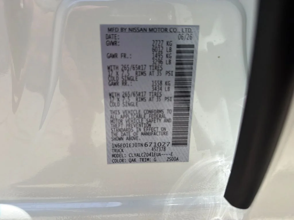 New 2026 Glacier White Nissan Crew Cab SV image 30