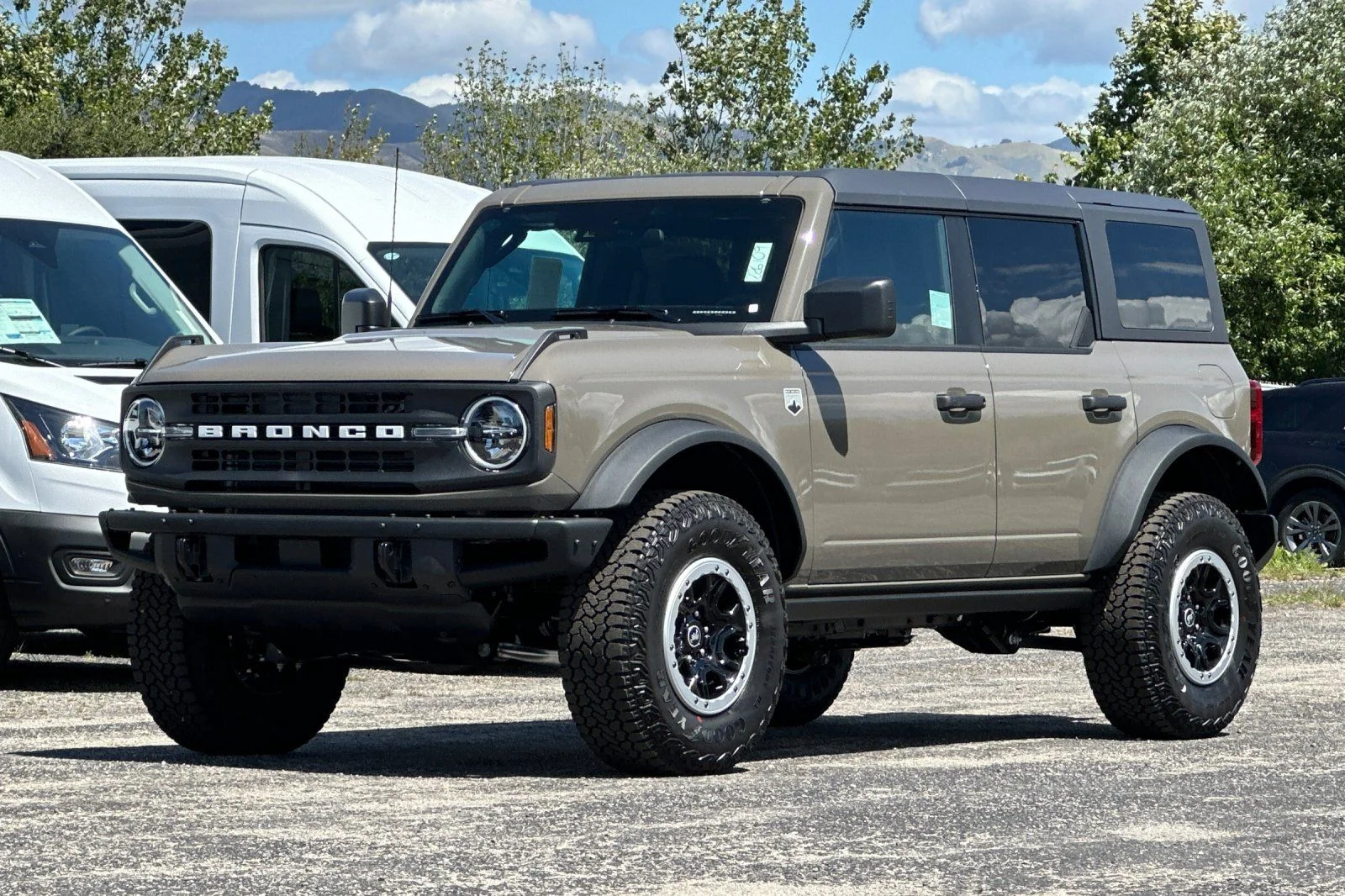 New 2026 Gray Ford Big Bend image 7