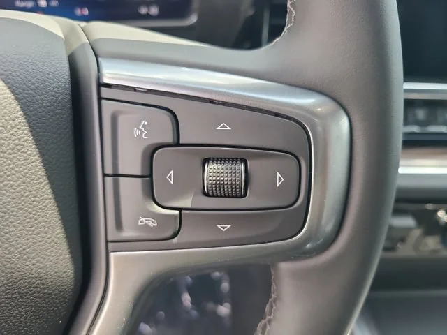 New 2026 Summit White Chevrolet LT image 26