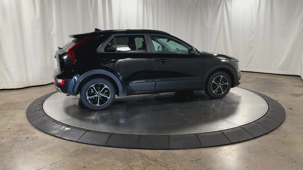 New 2026 Aurora Black Pearl Kia EX image 12