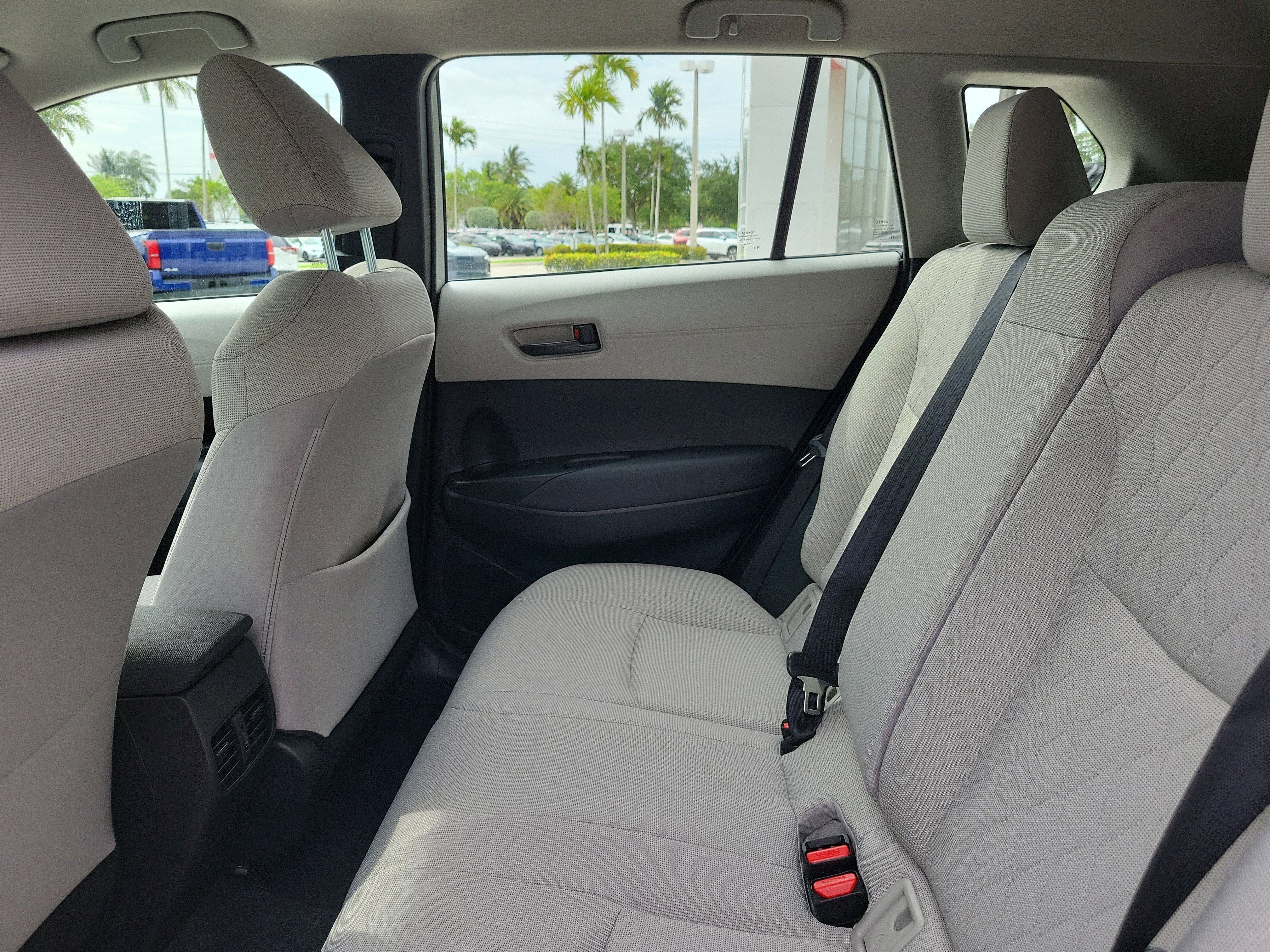 Used 2026 Pearl Toyota L image 13