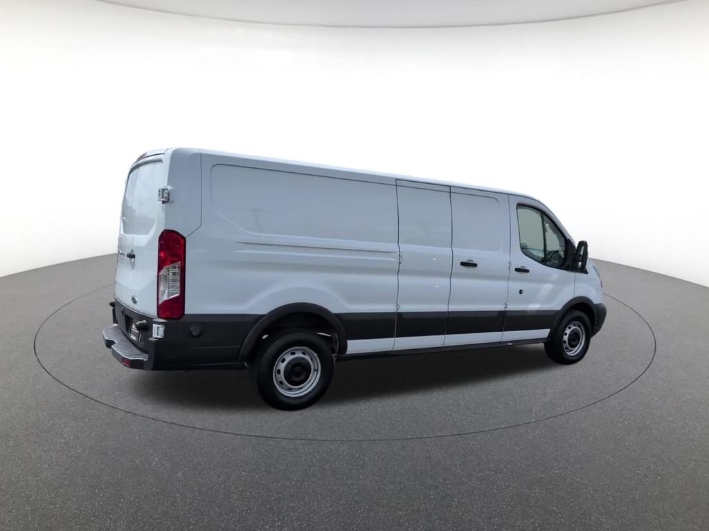 Used 2017 White Ford Base image 9