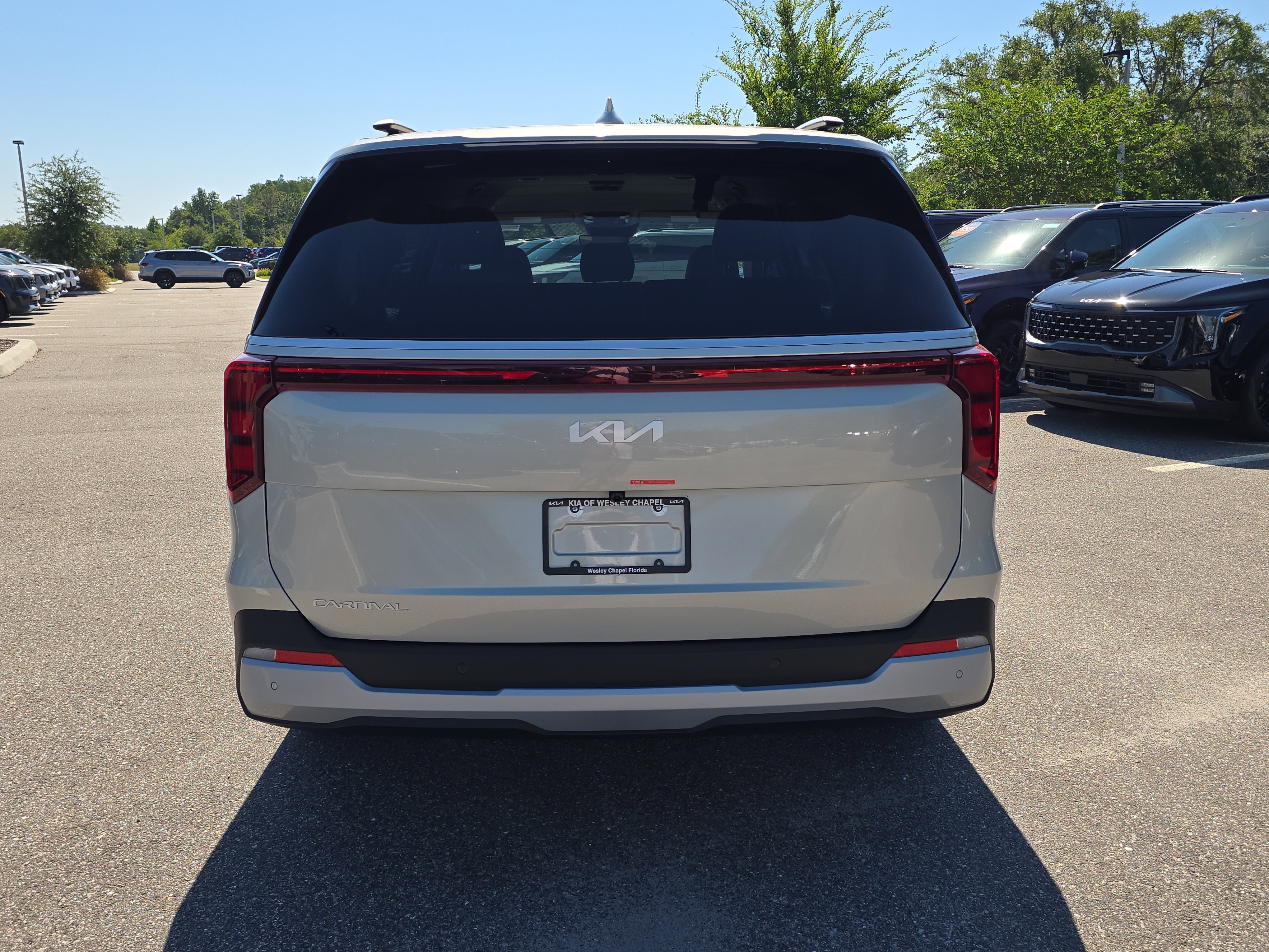 New 2026 Ivory Silver Kia EX image 7