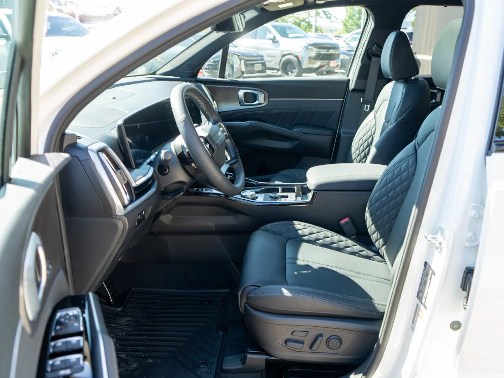 New 2026 White Kia X-Line SX Prestige image 11