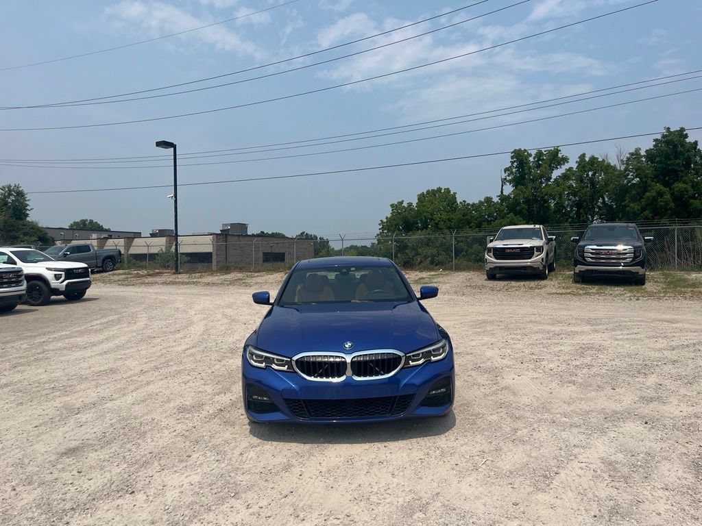 Used 2022 Portimao Blue Met BMW 330i xDrive image 3