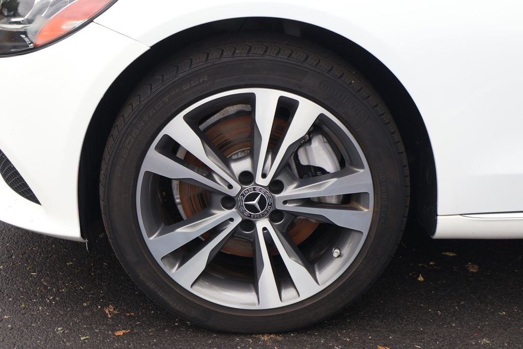 Used 2020 White Mercedes-Benz 4MATIC® image 11