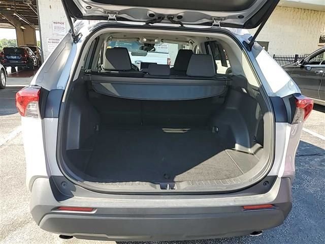 Used 2025 Silver Toyota XLE image 18