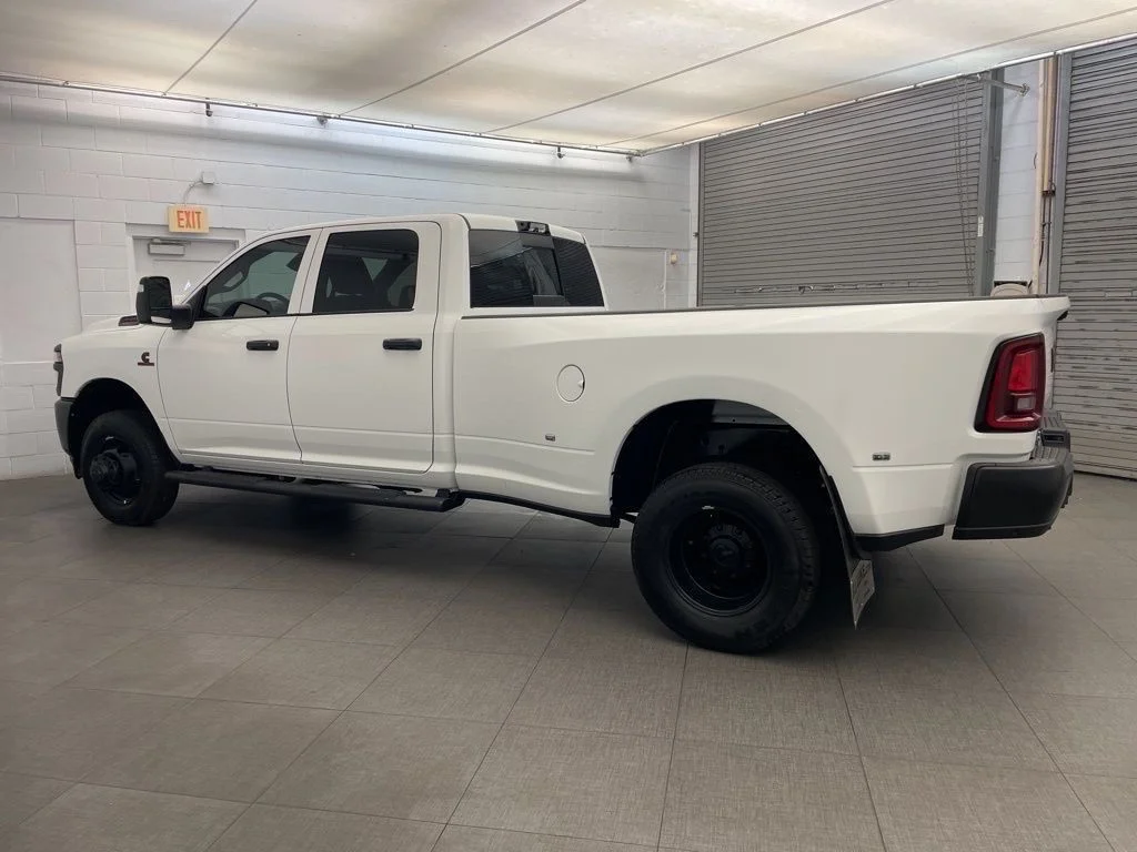 New 2026 White Ram Tradesman DRW image 5