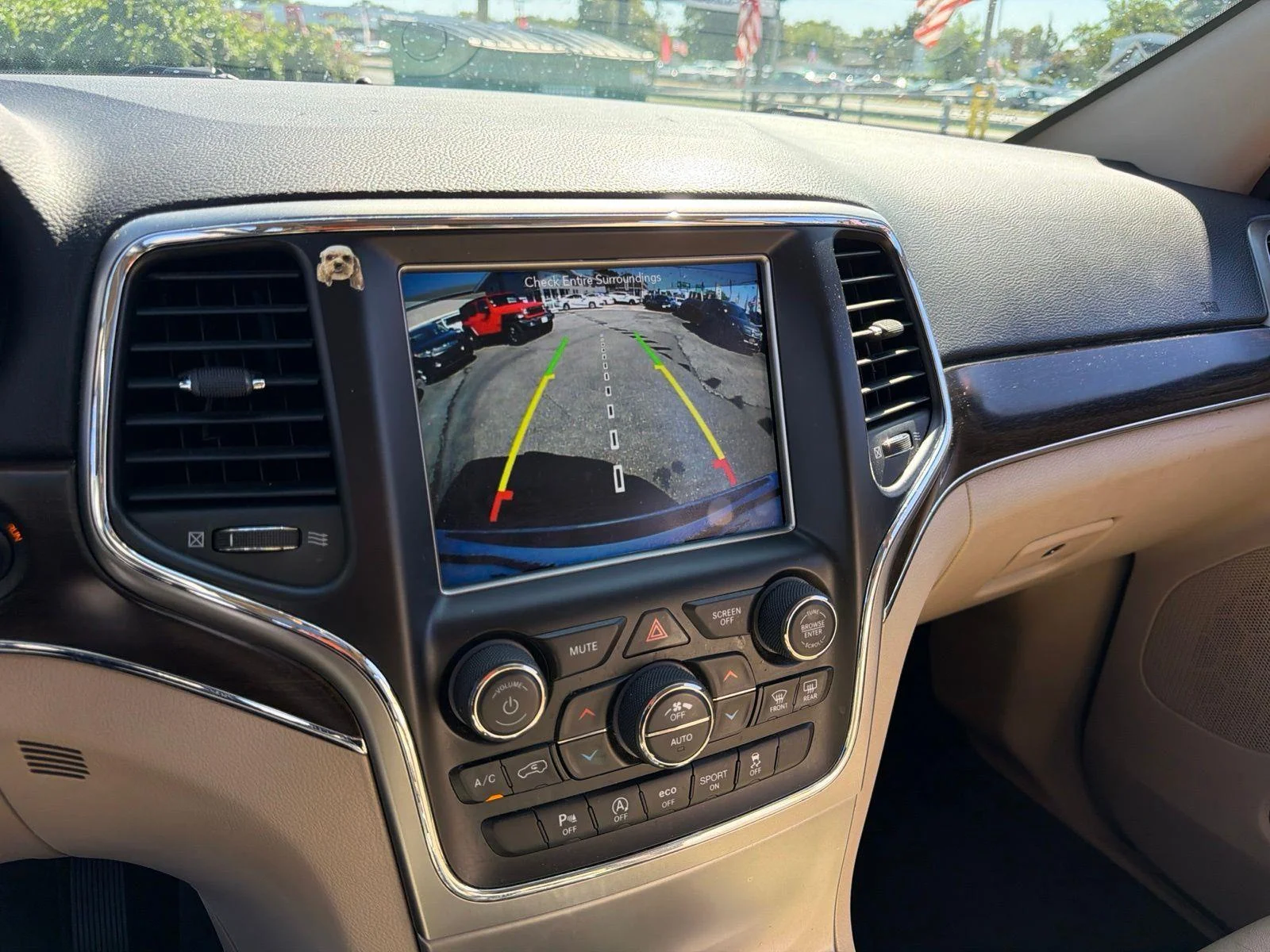 Used 2018 White Jeep Limited image 33