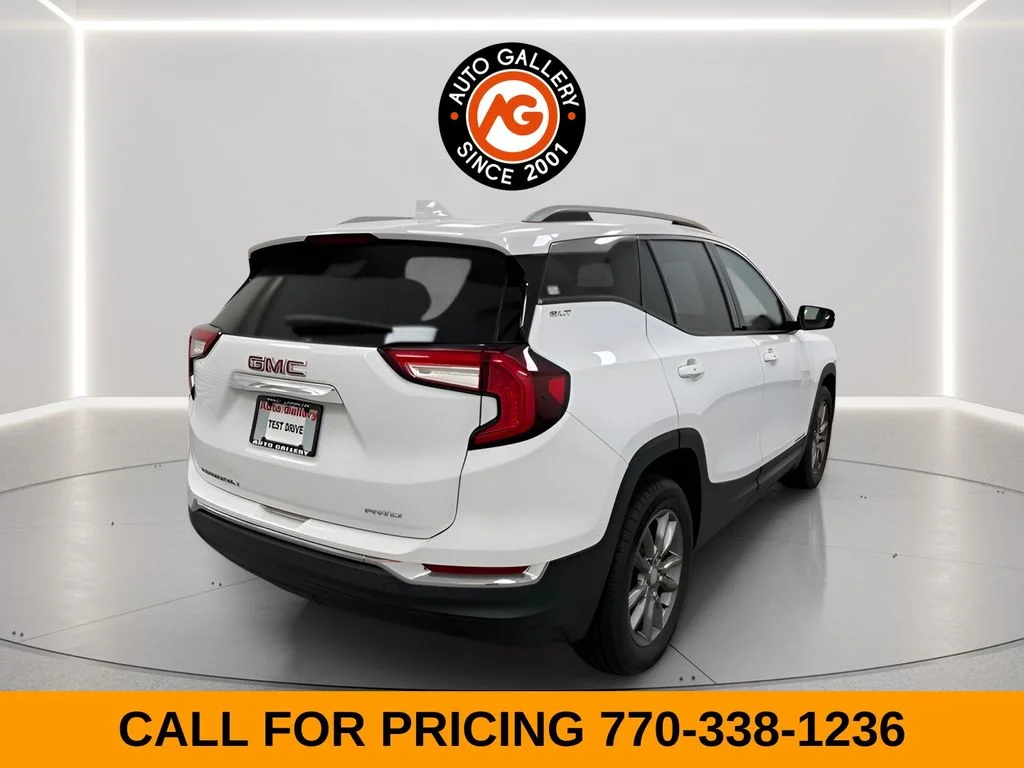 2022 GMC Terrain SLT - Photo 3