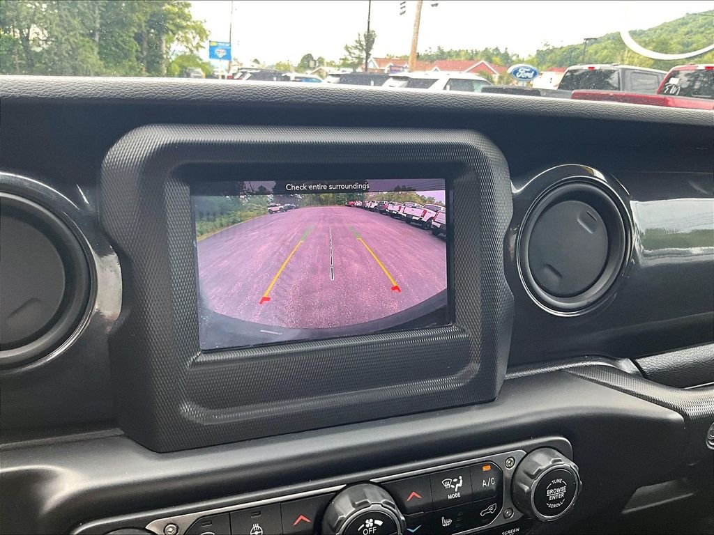 Used 2022 Black Clearcoat Jeep Unlimited Sport Altitude image 19
