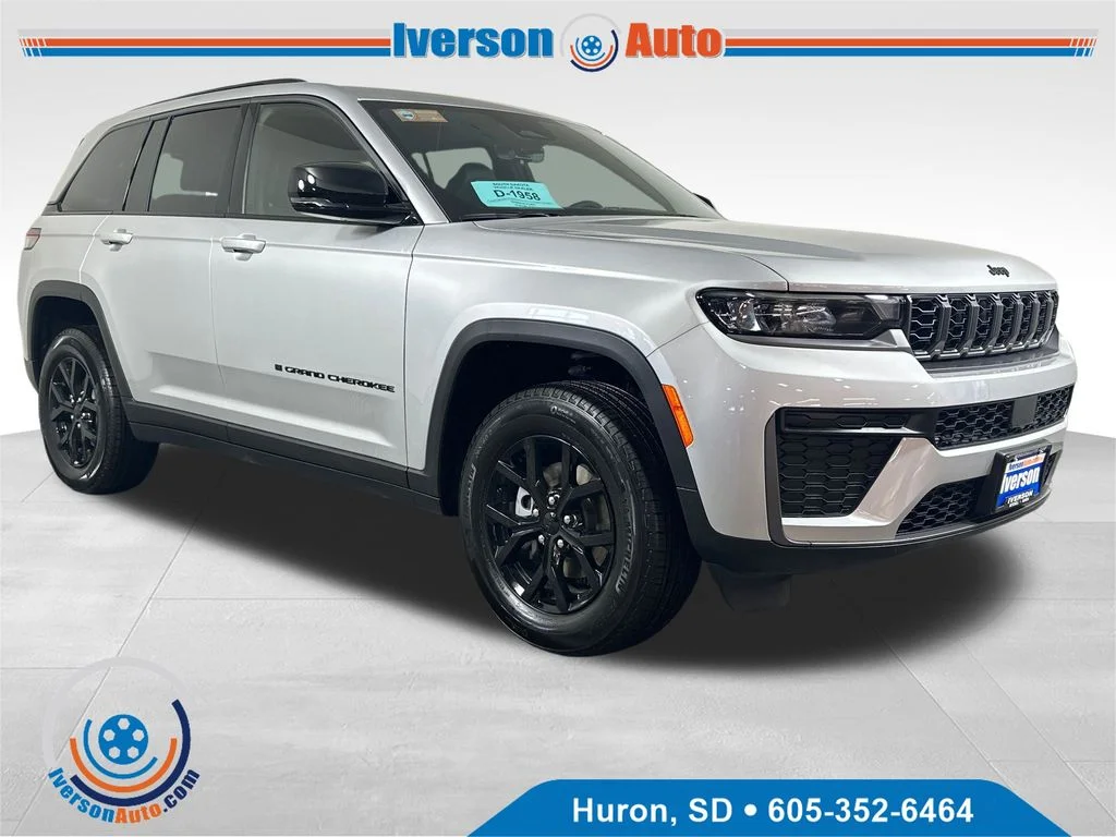 Grand Cherokee | Iverson CDJR Huron