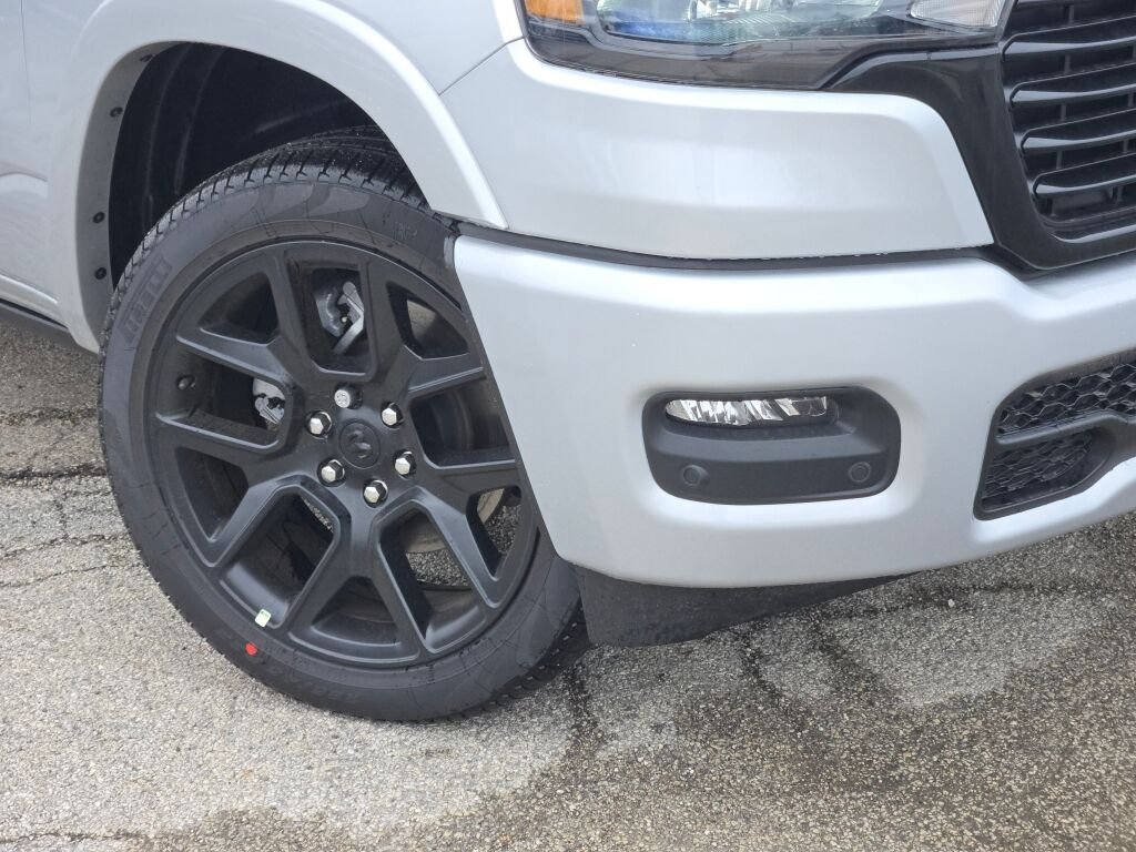New 2026 Silver Zynith Exterior Paint RAM Laramie image 5