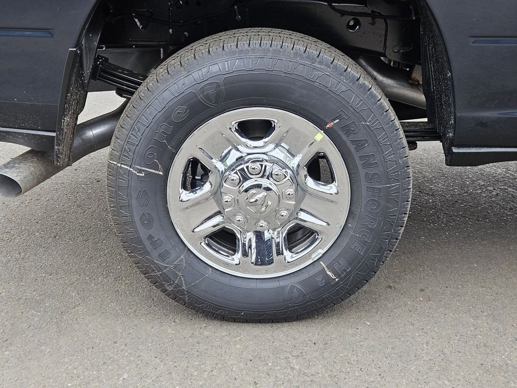 New 2026 Forged Blue Metallic Exterior Paint RAM Tradesman image 9
