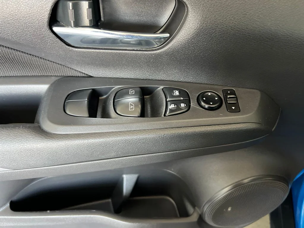 Used 2023 Electric Blue Metallic Nissan SV image 28