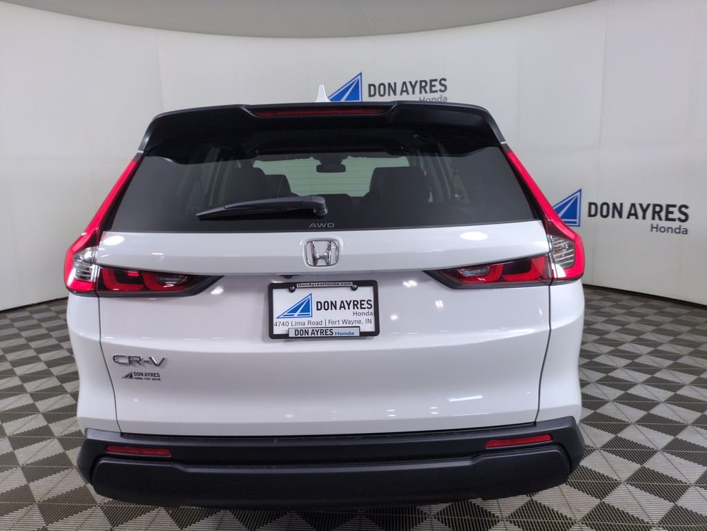New 2026 Platinum White Pearl Honda LX image 4