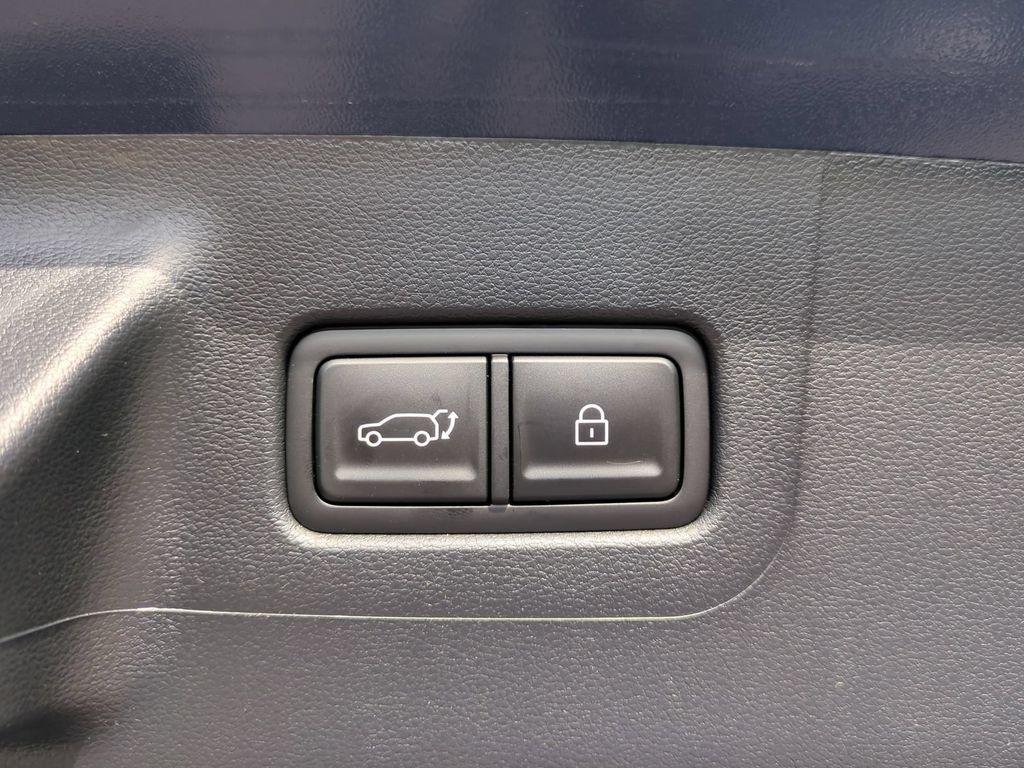 New 2027 Blue Hyundai XRT AWD image 15
